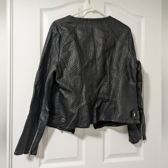 Karl Lagerfeld Textured Vegan Leather Black Moto Jacket XL - Picture 4 of 7